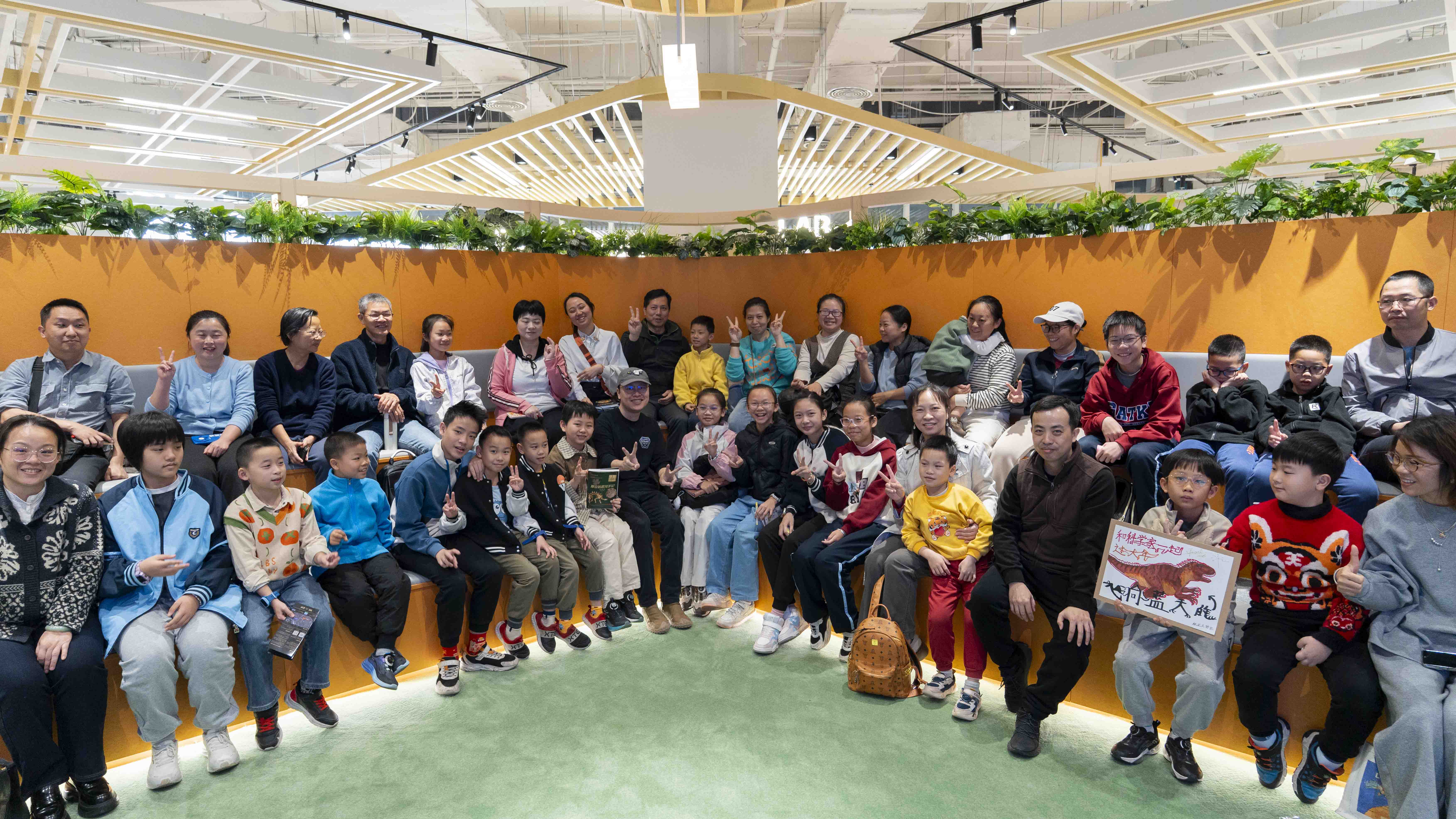 广西小学生研学旅行基地：恐龙奥秘科学馆，与课本衔接的科学探索课程点亮科学梦想