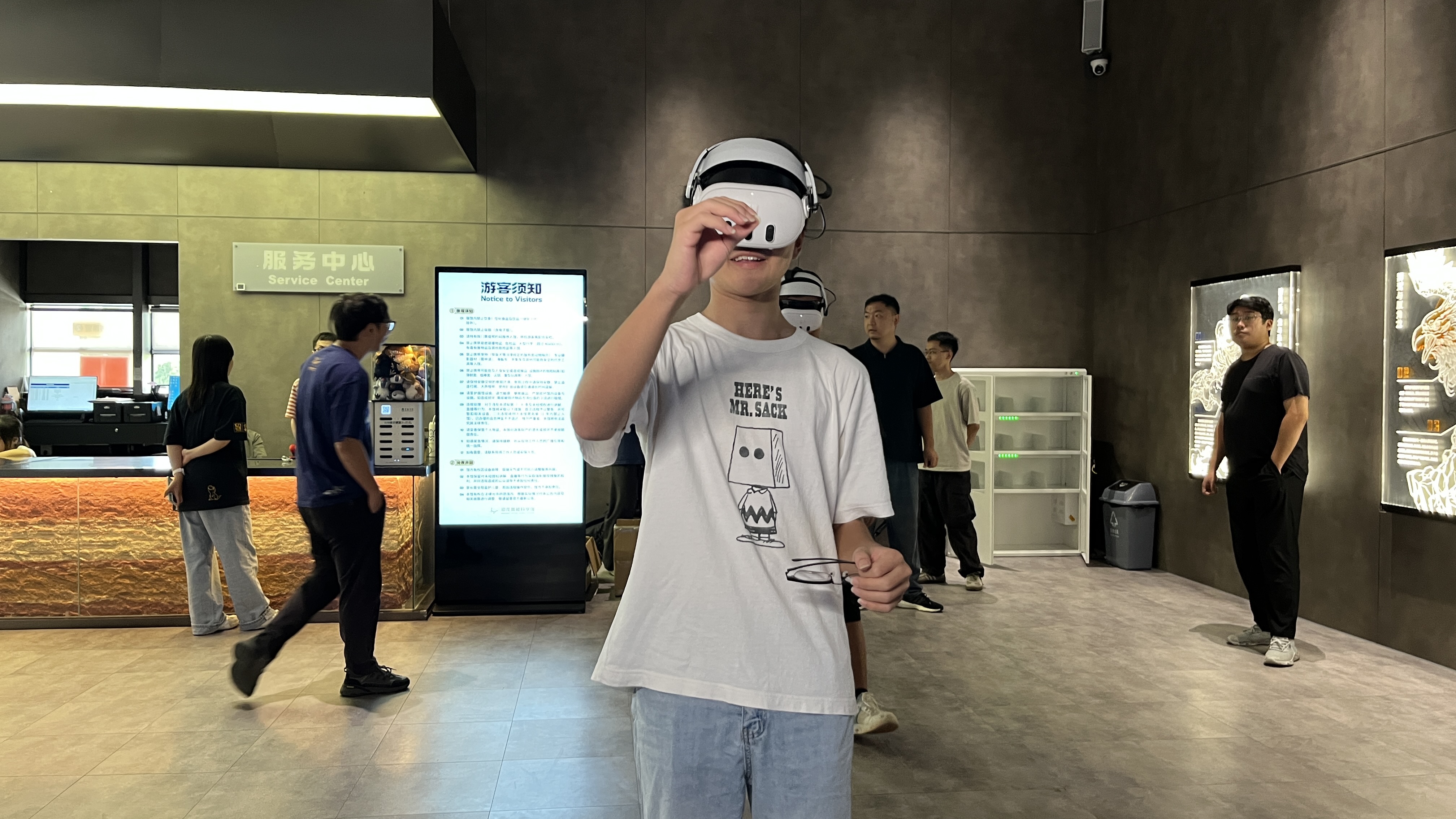 南宁网红打卡景点：恐龙奥秘科学馆的严谨真诚先锋，科学与潮玩可以并存